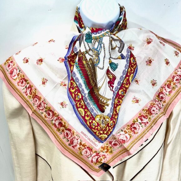 New  Set of 2 Handkerchief/Mini Scarfs Valentino, cotton 18" red pink floral(25) - Picture 3 of 10